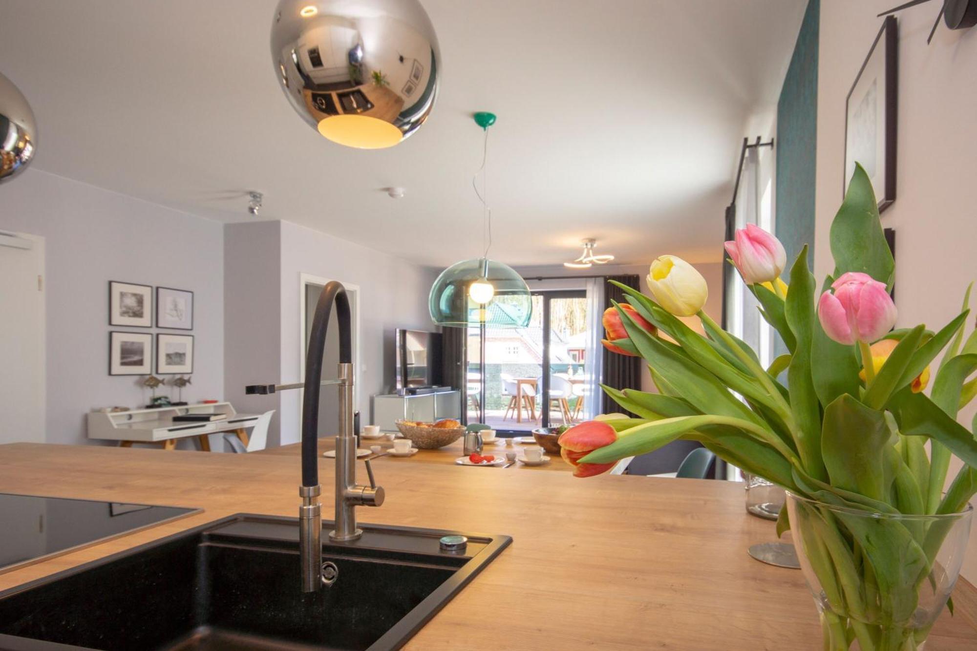 Suedstrandquartier - Ferienwohnung Loft Sellin  Bagian luar foto